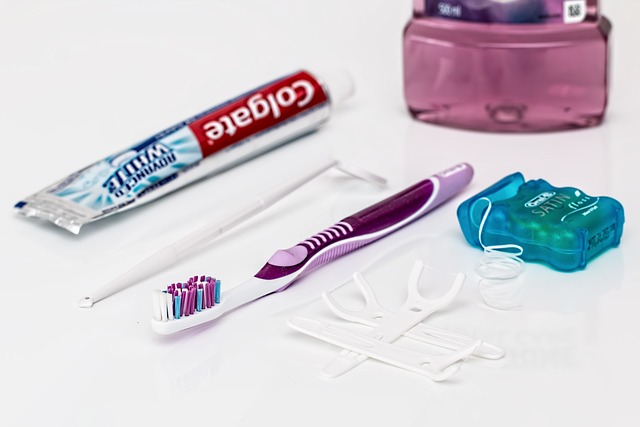 toothpaste toothbrush dental floss